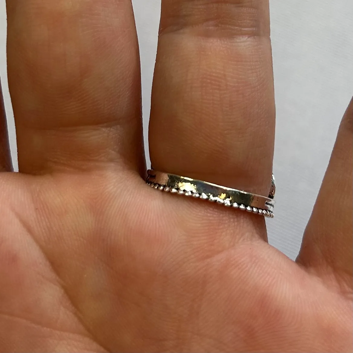 Yicen Bohemian Silver Black Crown Ring Turquoise Stone Size 8.5 image indicator(2)