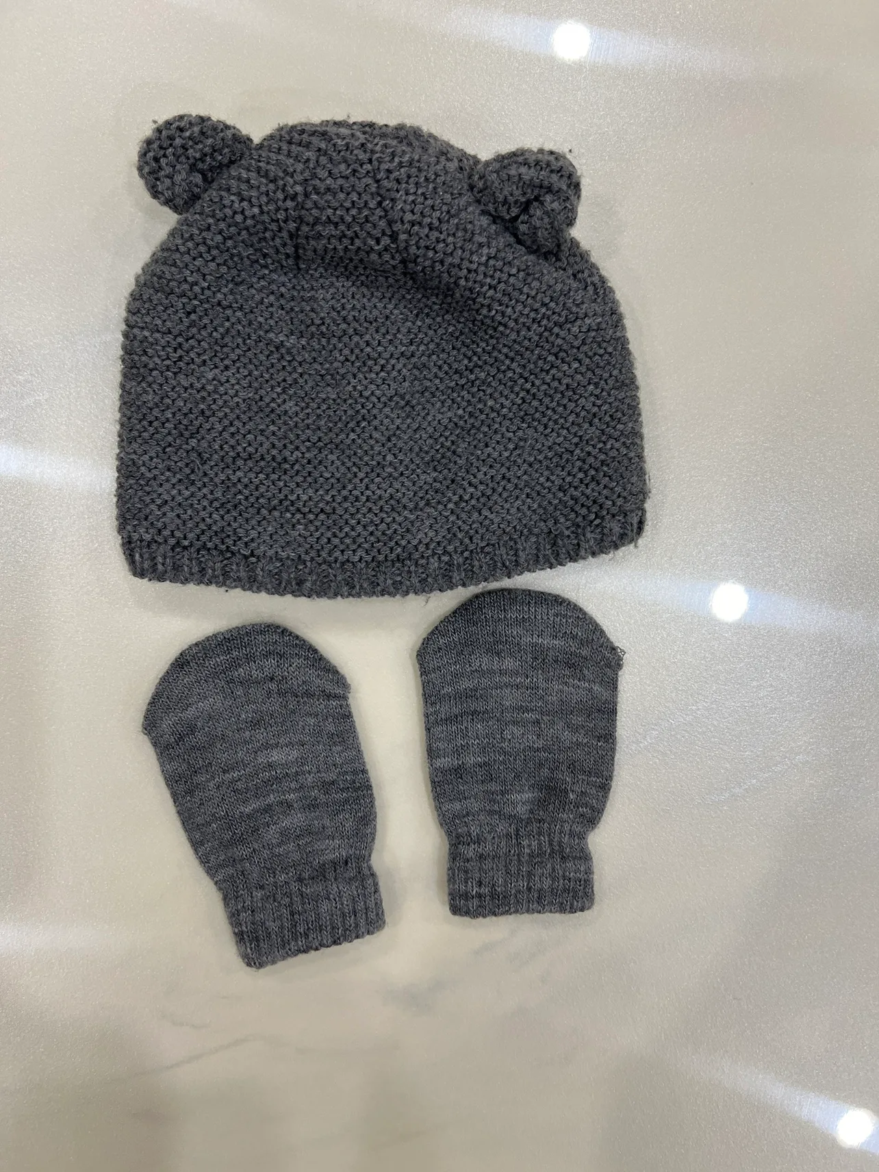 Baby Hat & Mitten Bundle image indicator(3)