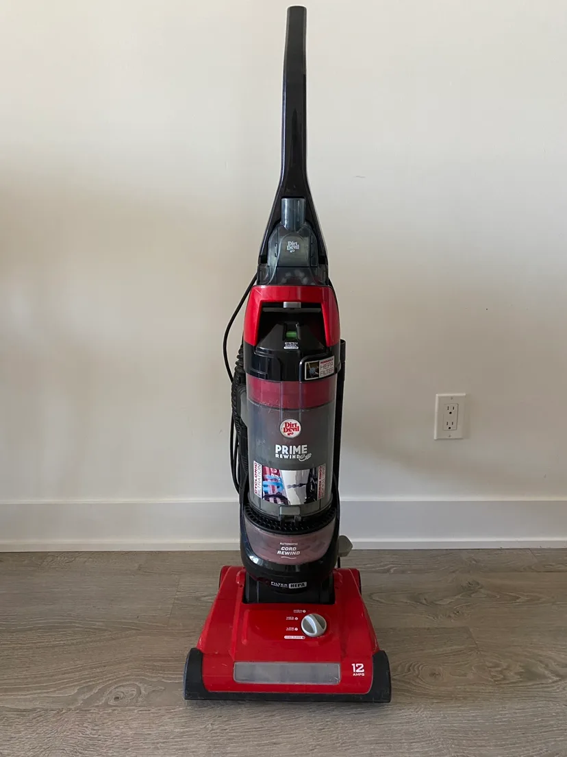 Dirt Devil Heavy Duty Vacuum thumbnail