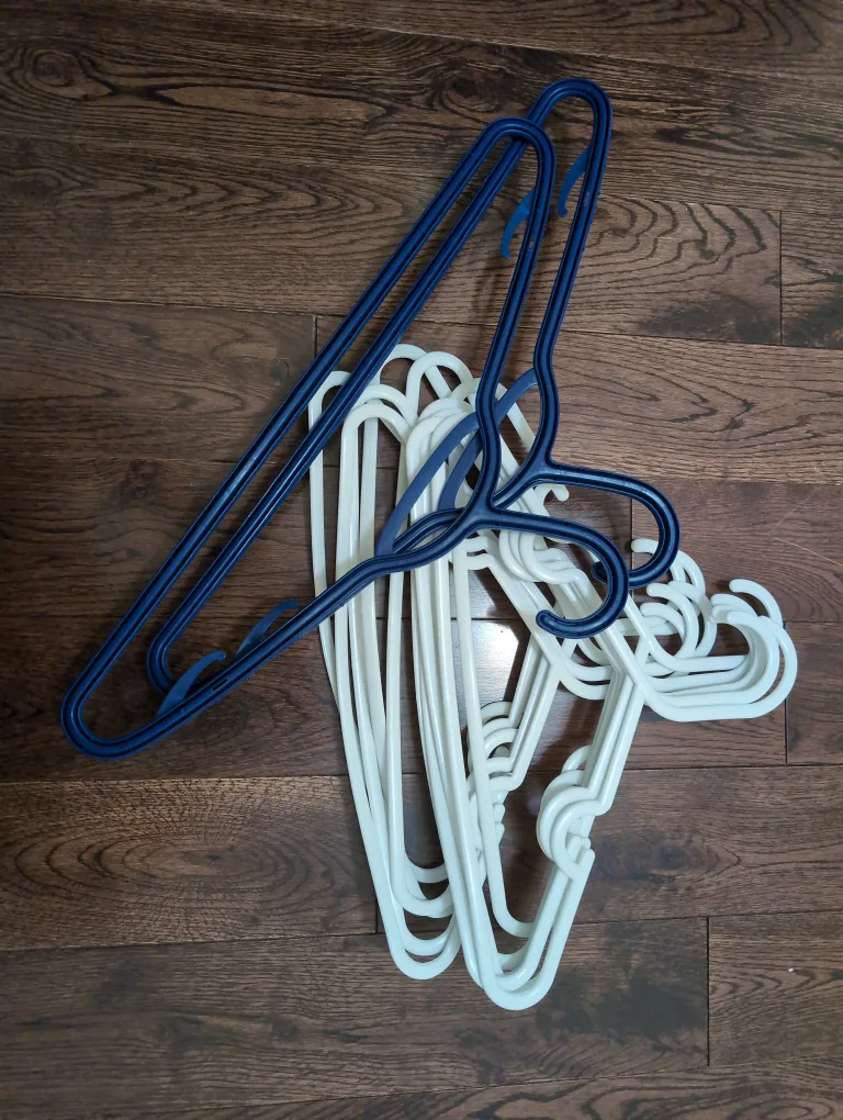 Hangers #freecycle thumbnail