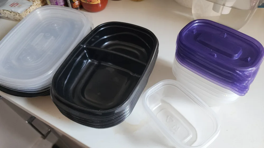 Meal Prep Plastic Food Storage Containers #freecycle thumbnail