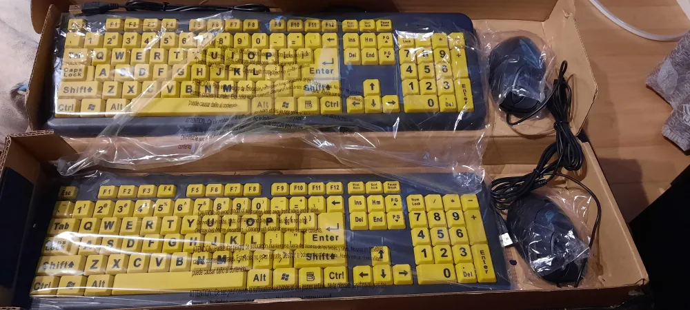 x2 Brand New EZ Eyes Large Print Keyboards image indicator(3)