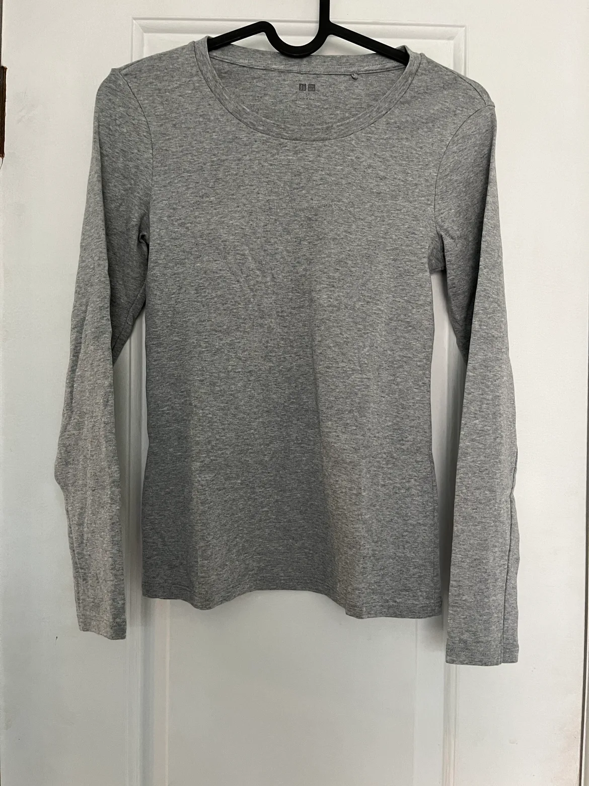 Uniqlo Women Long Sleeve Shirt #freecycle thumbnail