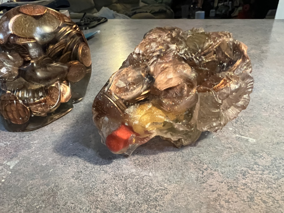 Resin Skull and Hot Dog - photo 5
