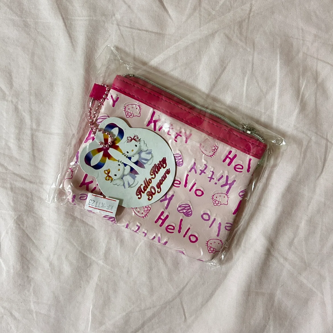 NEW Sanrio - Hello Kitty Coin Purse image indicator(2)