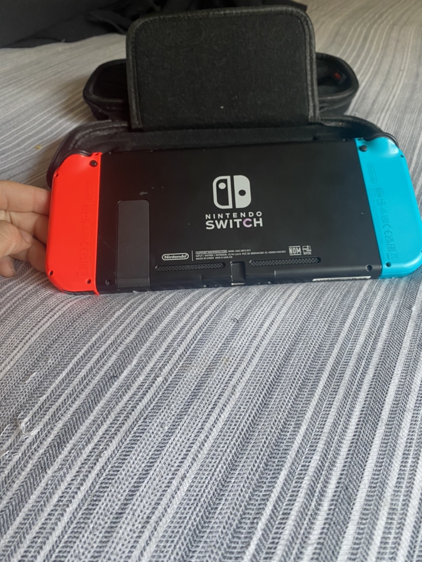 Nintendo Switch Console with a 64gig chip - photo 2