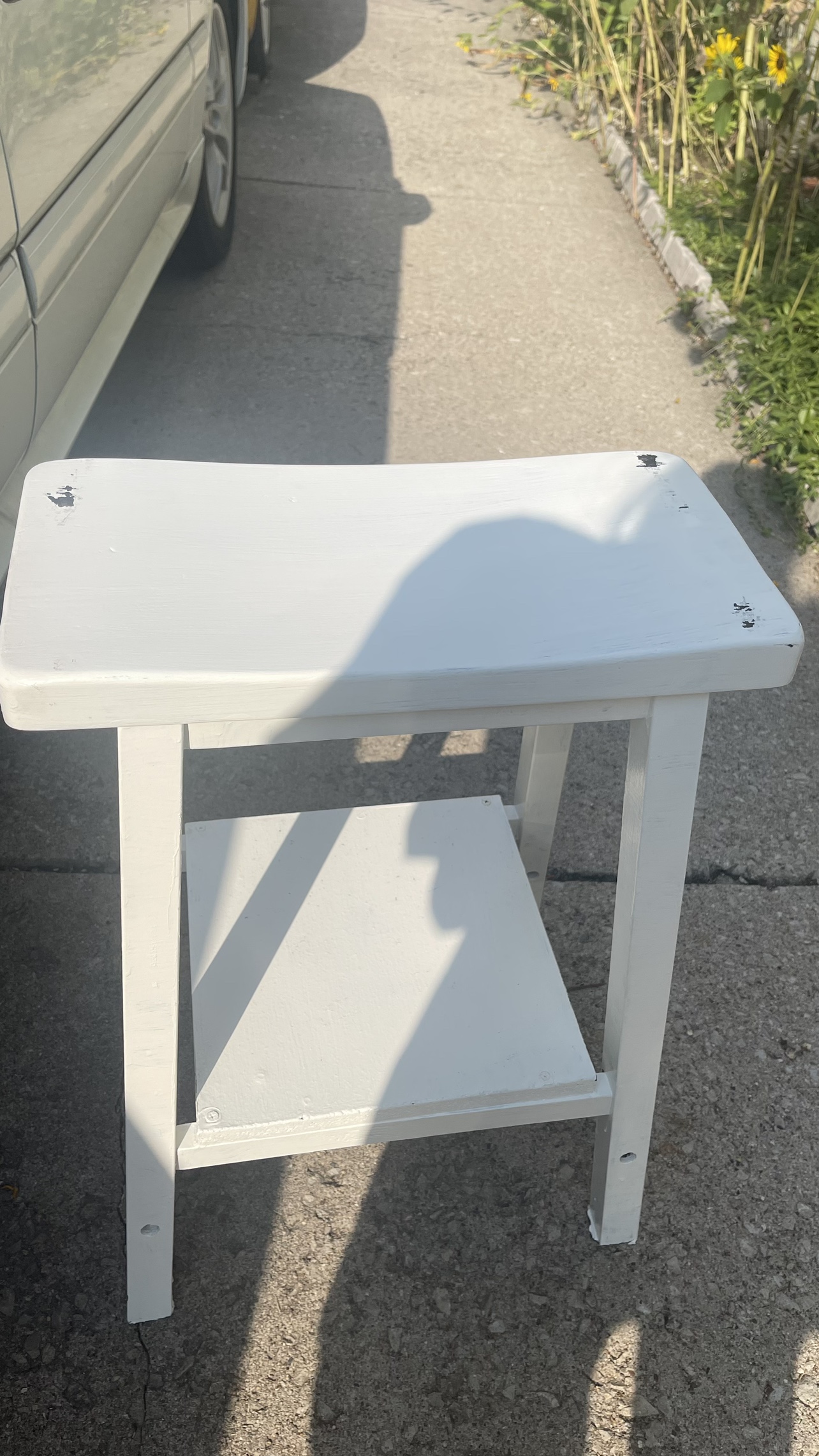 White Wooden Stool with Shelf - photo 3