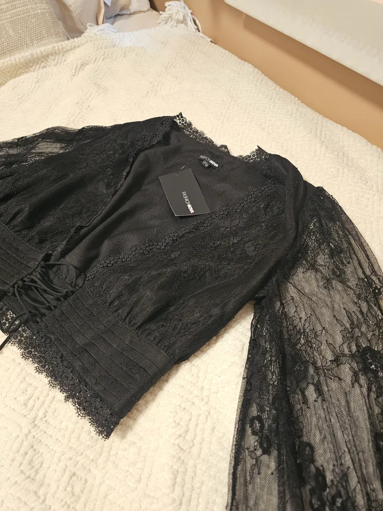 Fashion Nova Black Lace Crop Top image indicator(2)