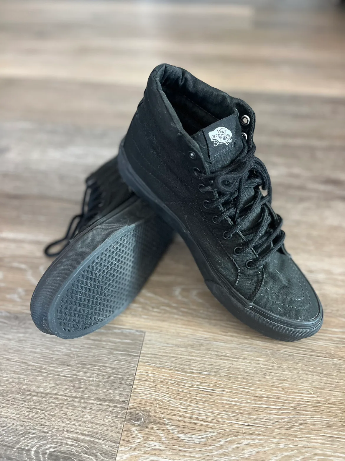 Vans Shoes for sale - Lot of 5 image indicator(5)