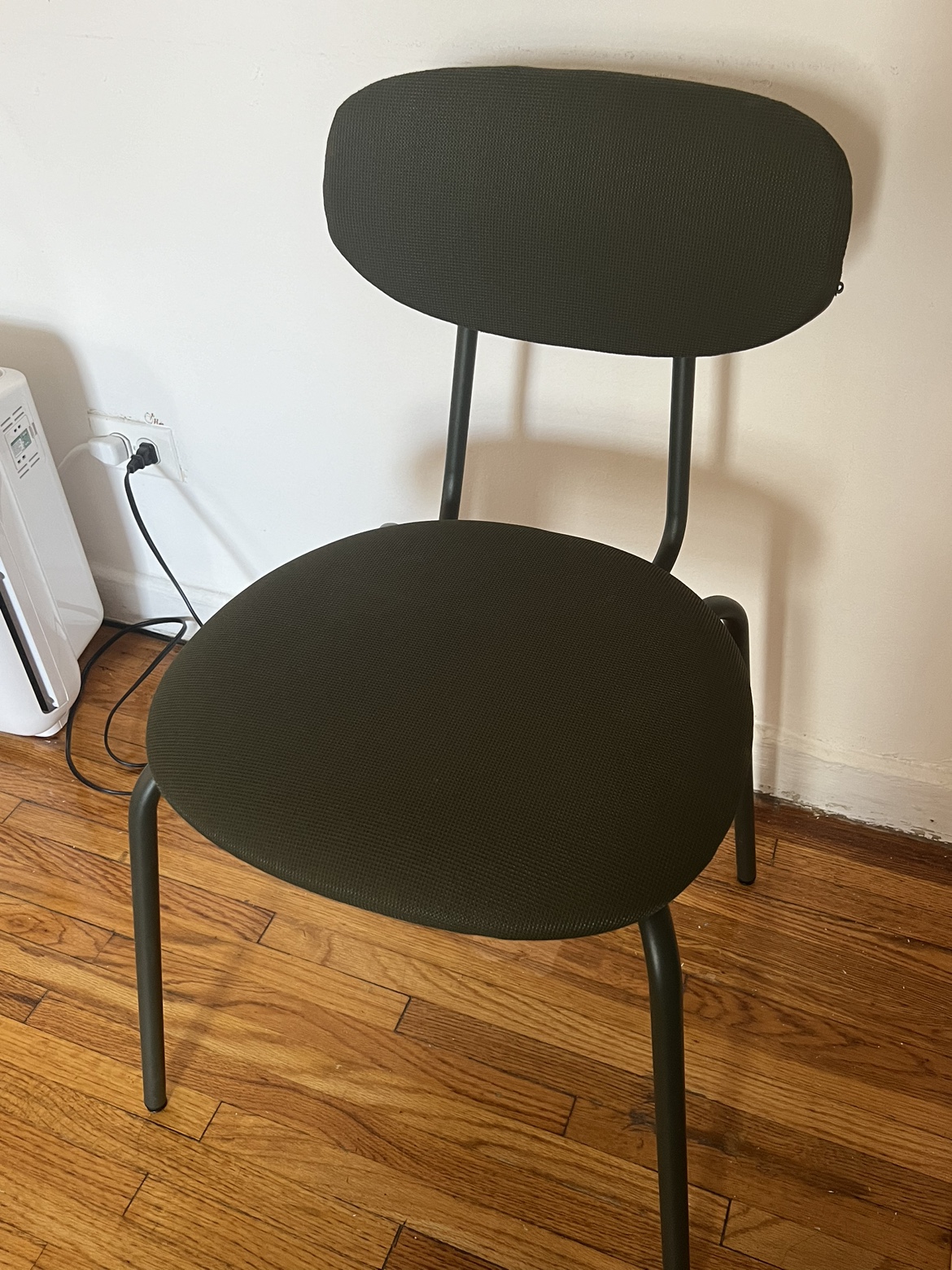 $15 for TWO IKEA GREEN CHAIRS! (Orig. $50 for both) - photo 3