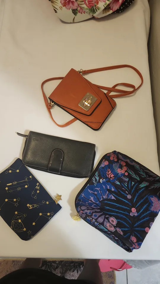 Set of 4 Wallets thumbnail