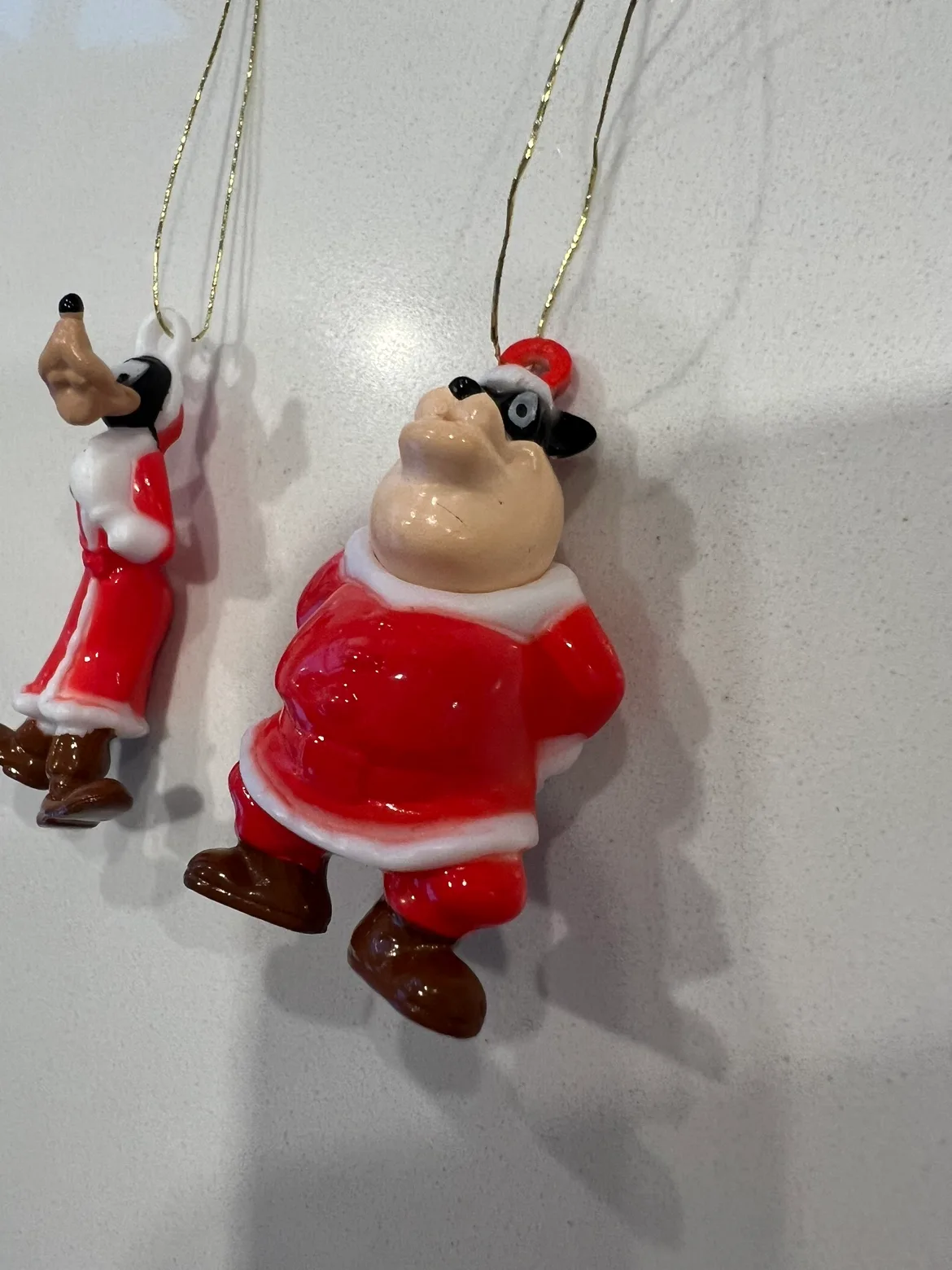 Goofy and Pete Christmas Ornaments image indicator(4)