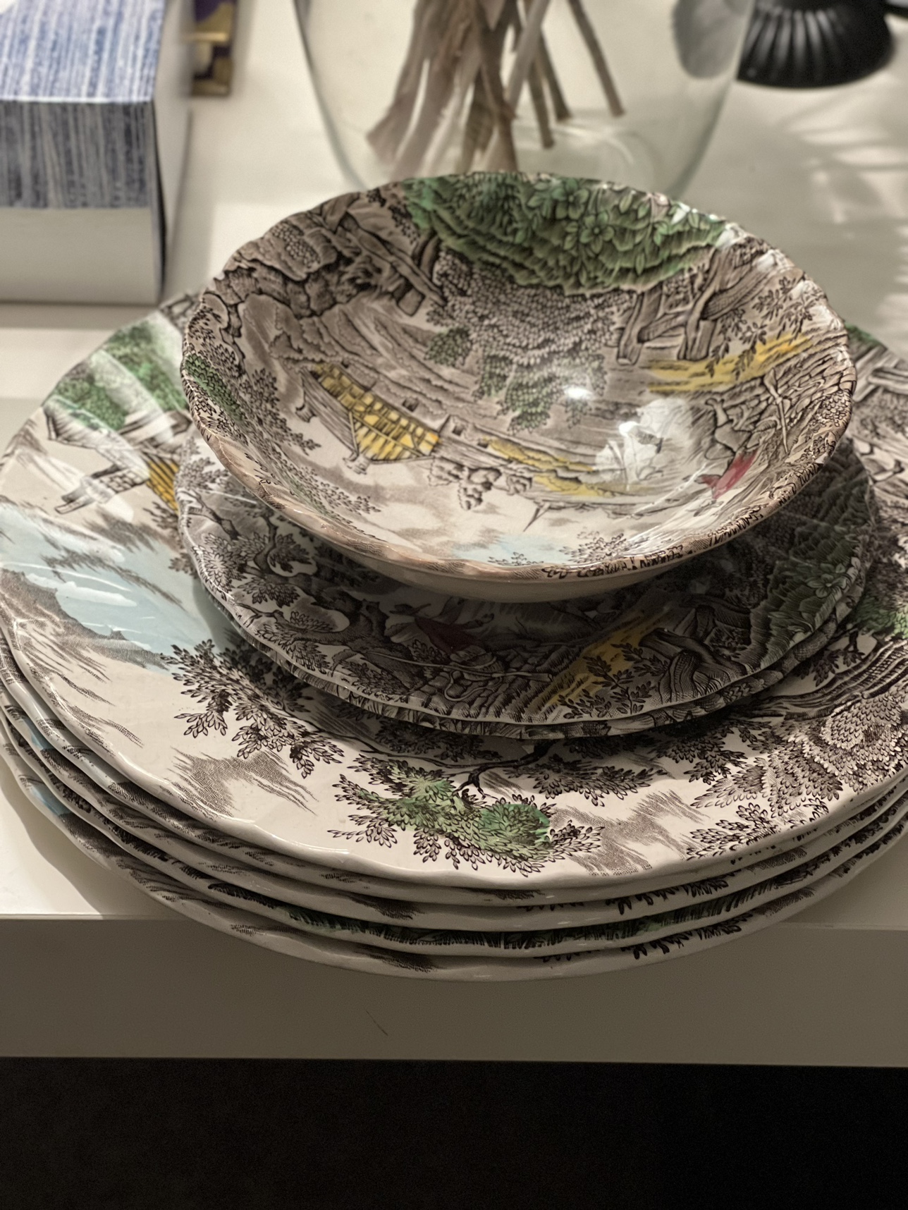 Vintage Dinnerware Set - photo 2