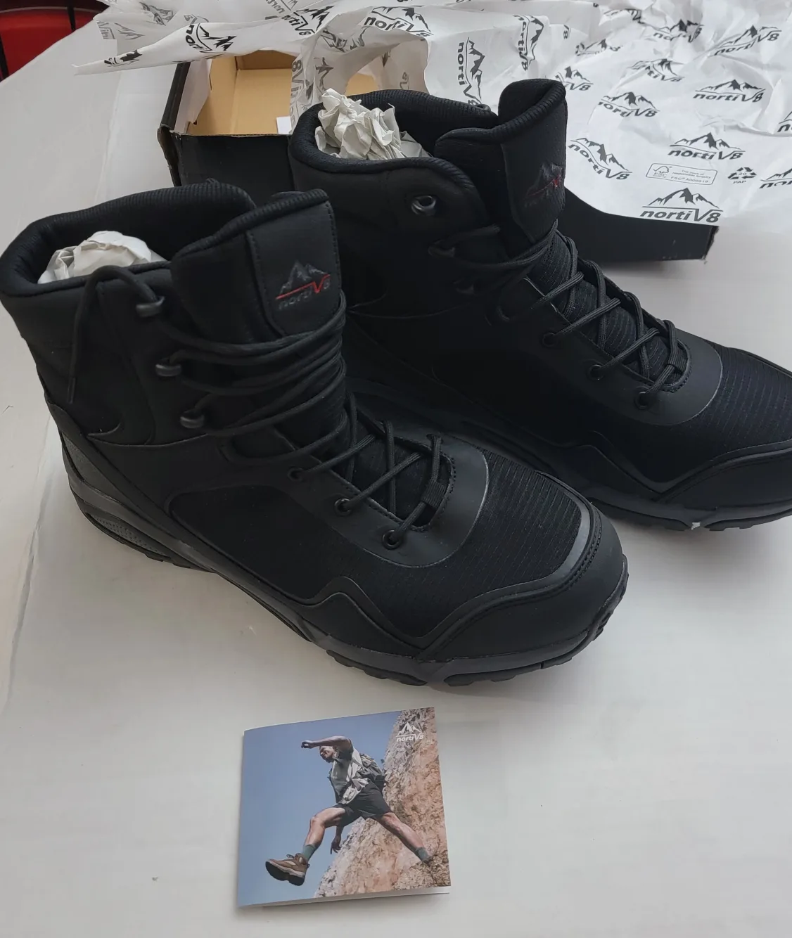 NORTIV 8 Men's Wide Waterproof Hiking Boots Mid Trekking US12 image indicator(8)