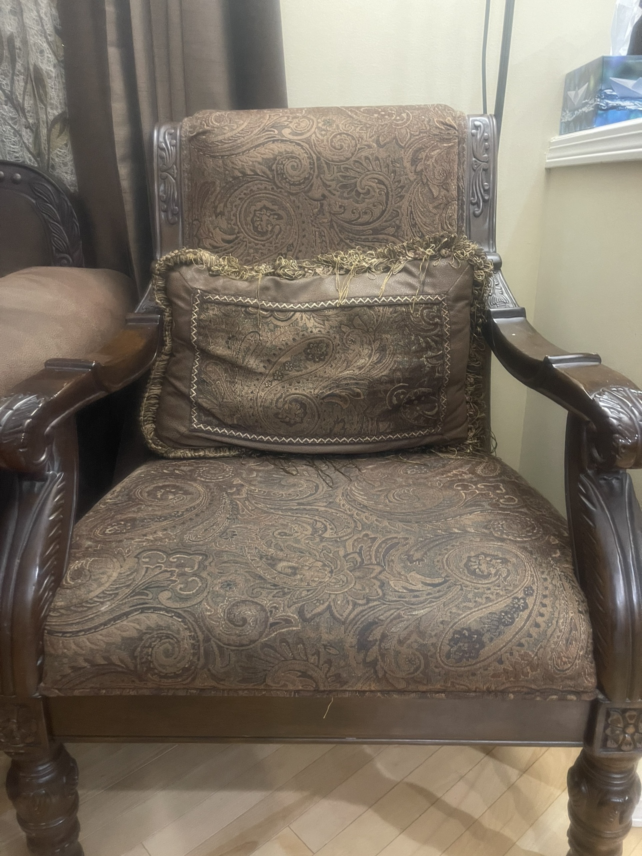 Sofa with loveseat & chair - photo 4