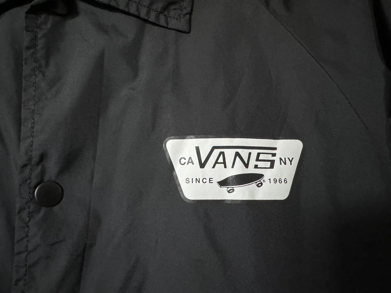 Vans Off the Wall Original Black Jacket - Men’s image indicator(3)