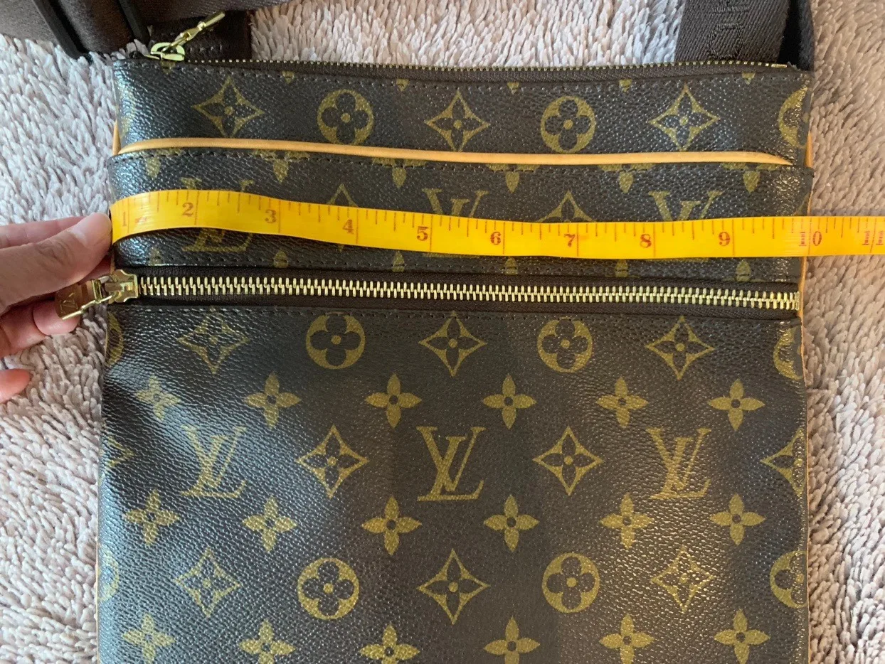 Authentic Louis Vuitton Pochette Valmy Crossbody Bag image indicator(9)
