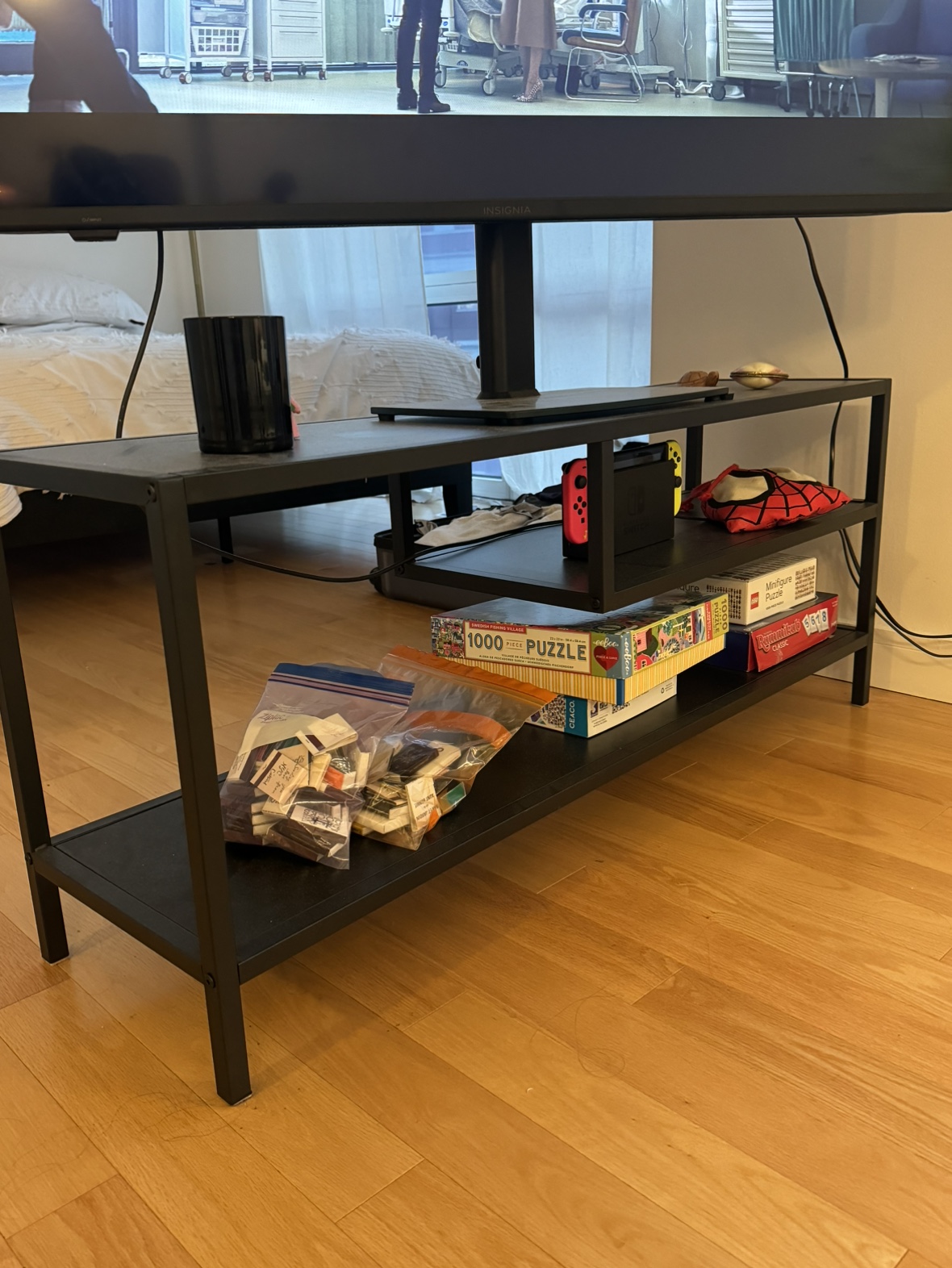 HOME BI TV Stand for 50 55 Inch TV, Metal Frame - photo 4