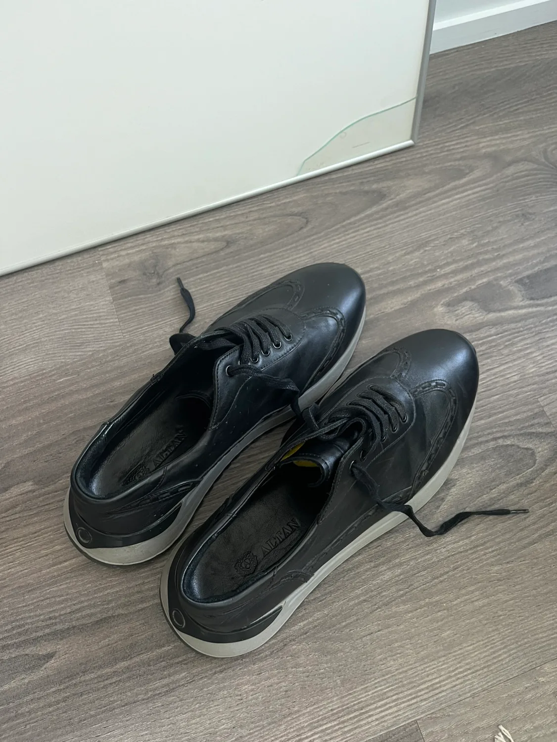 Black Leather Sneakers thumbnail