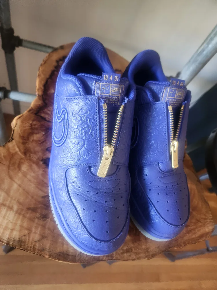 Nike Women's Air Force 1 X Serena Williams LXX ZIP Shoes image indicator(4)