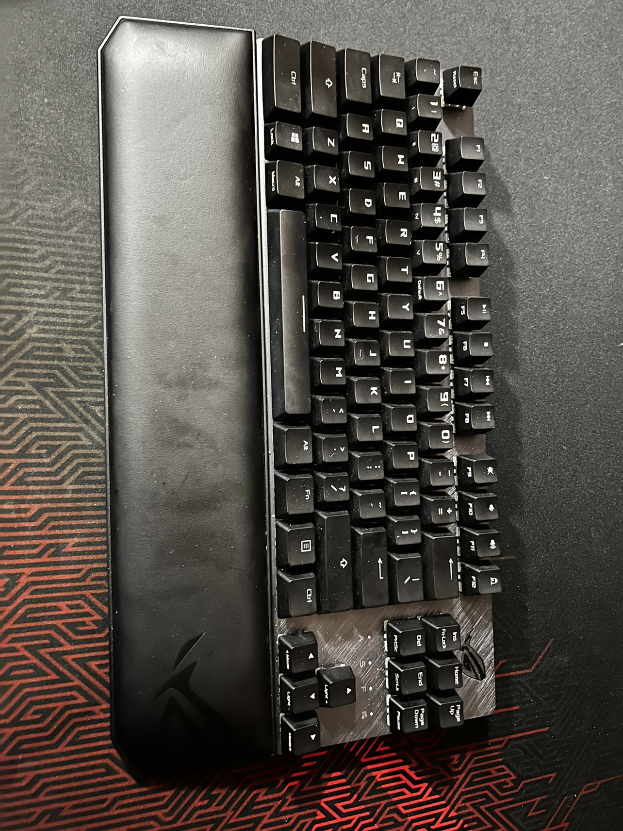 ROG Strix Scope TKL Deluxe Mechanical Gaming Keyboard - photo 2