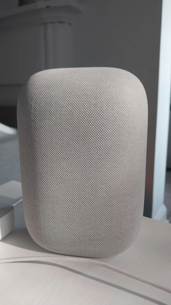 Google Nest Audio Speaker thumbnail