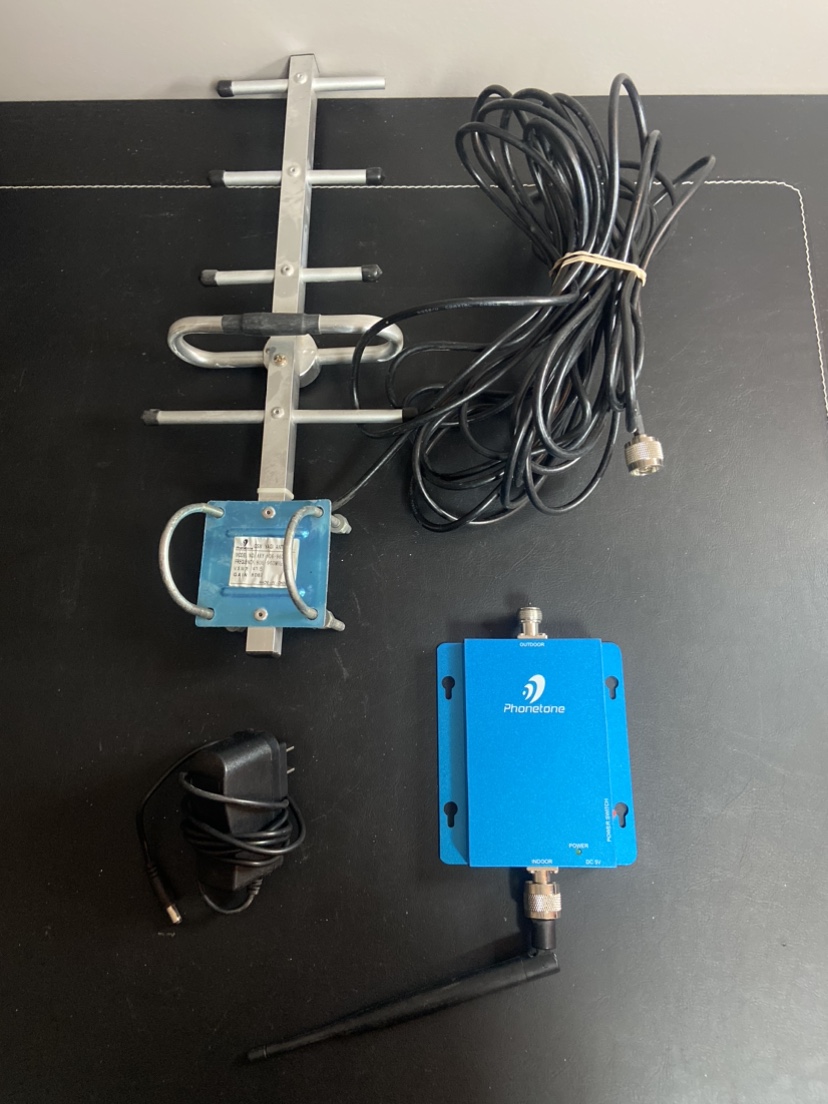 Proutone cellular signal booster kit