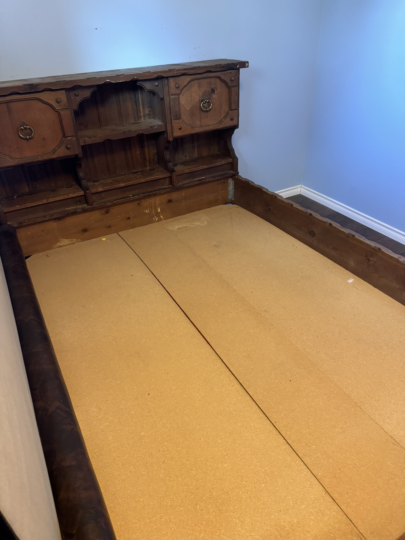 Queen Sized Bed Frame - photo 2