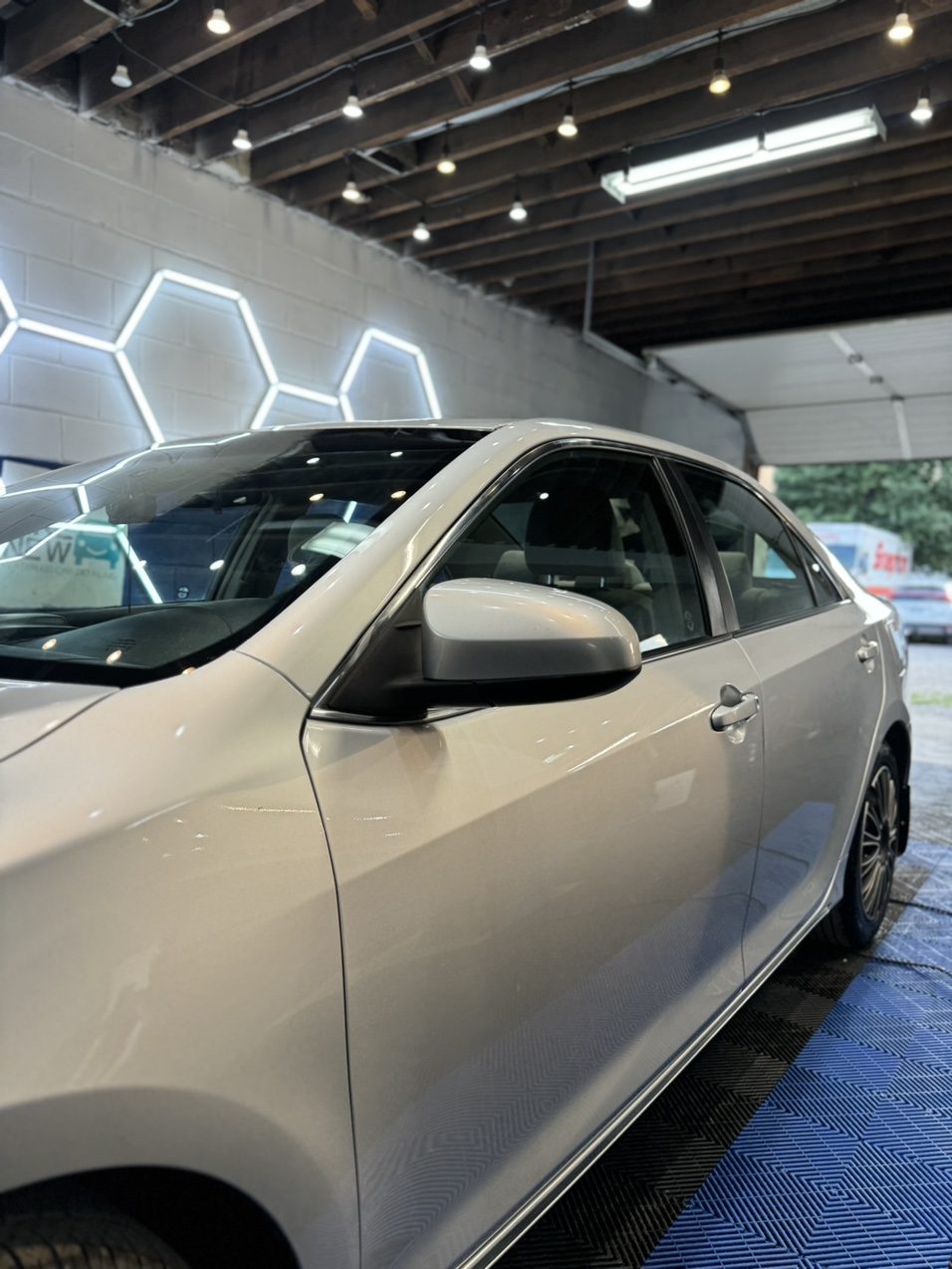 Toyota Camry 2014 - photo 5