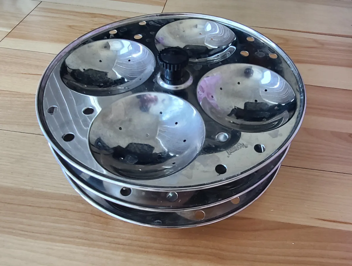 Used stainless steel Idli stand thumbnail