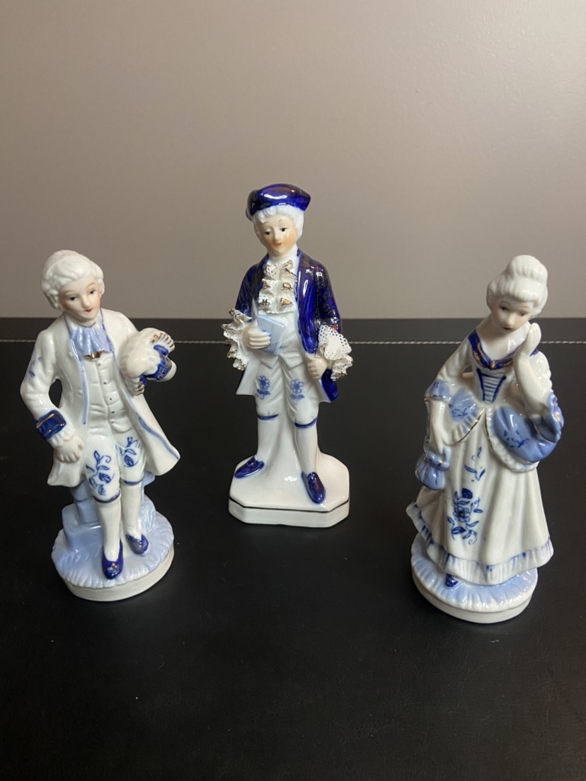Vintage Porcelain Figurines - photo 3