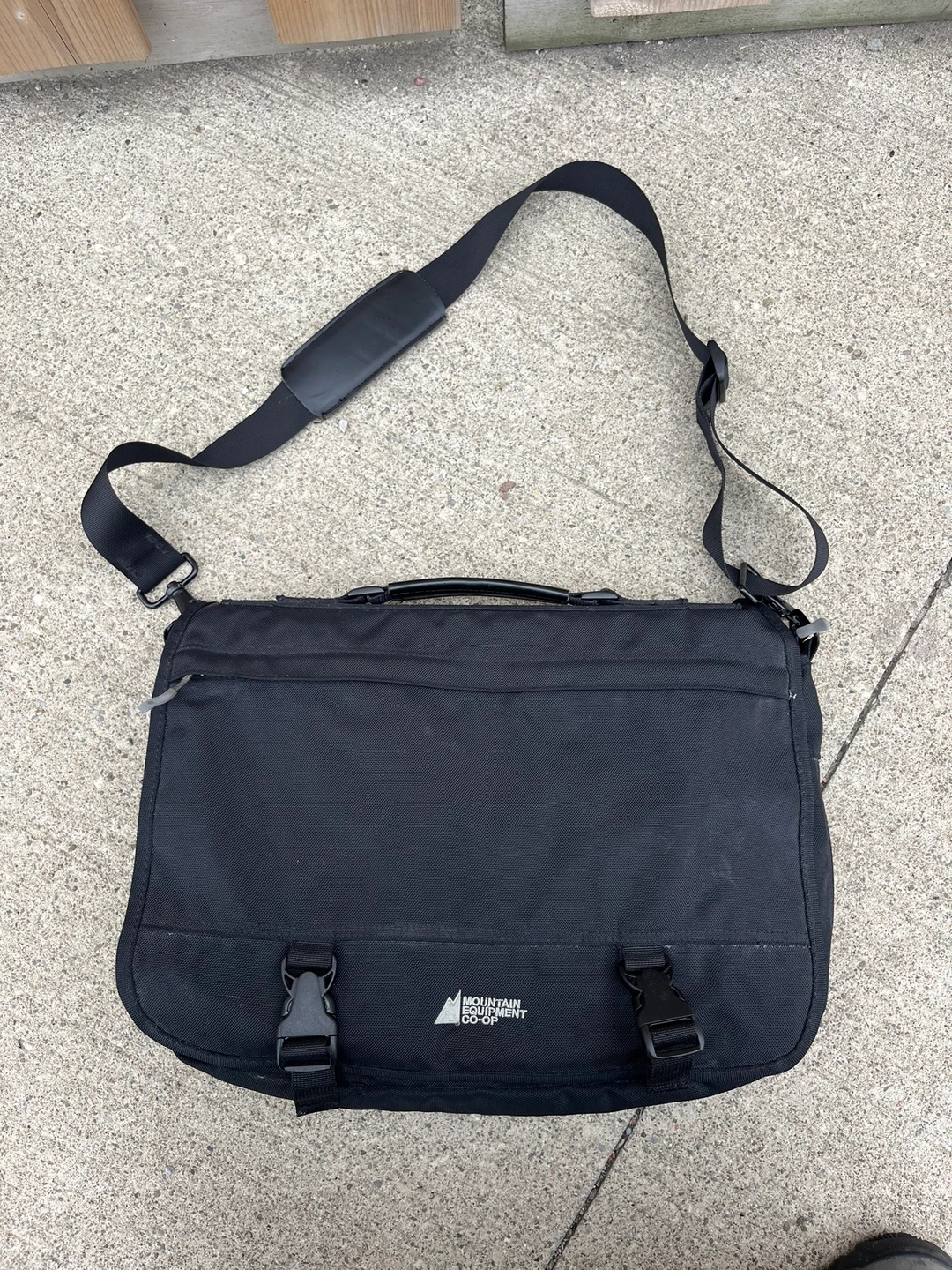 Vintage MEC Mountain Equipment Coop side bag tnf acg arcteryx Karrot