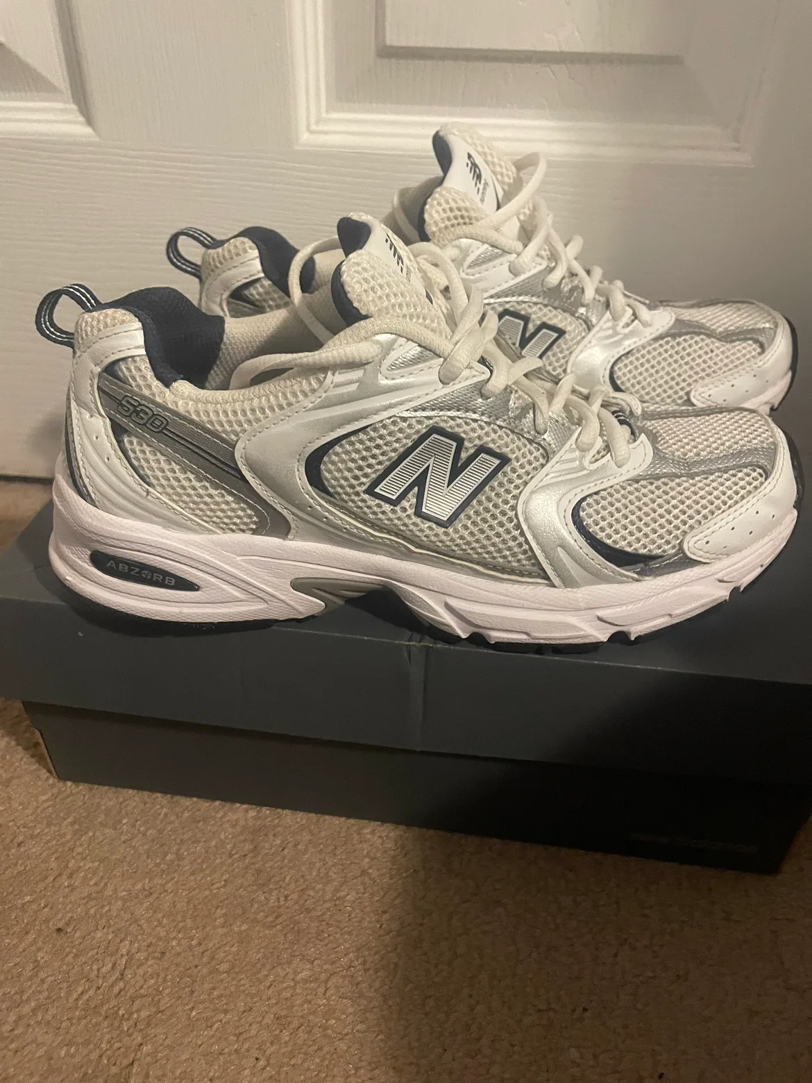 New Balance 530 (able to negotiate) image indicator(3)