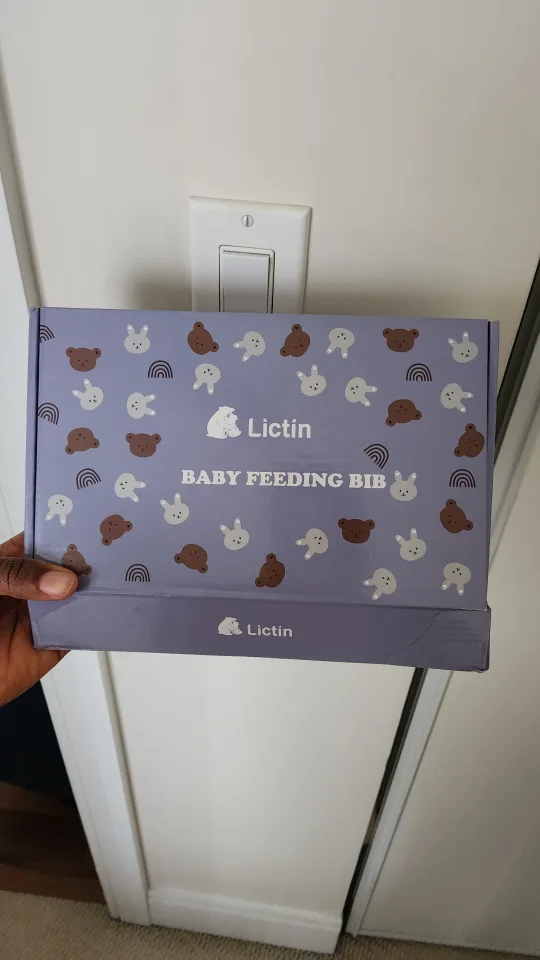 Licitin Baby Feeding Bibs thumbnail