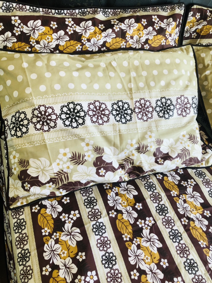 Queen bed sheet set with quilt - 6 pieces - photo 5