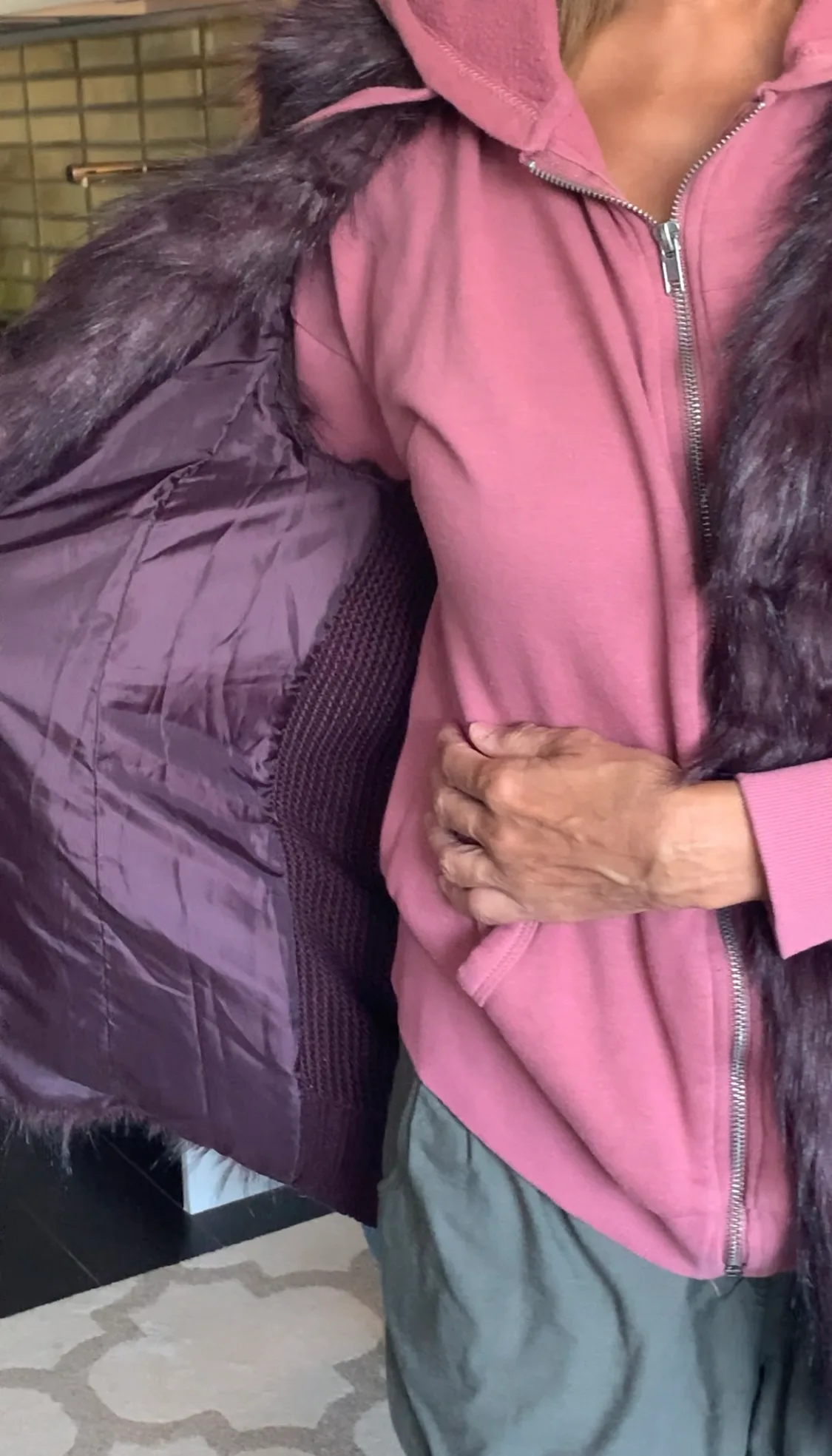 Faux Fur Knitted Purple Vest image indicator(2)