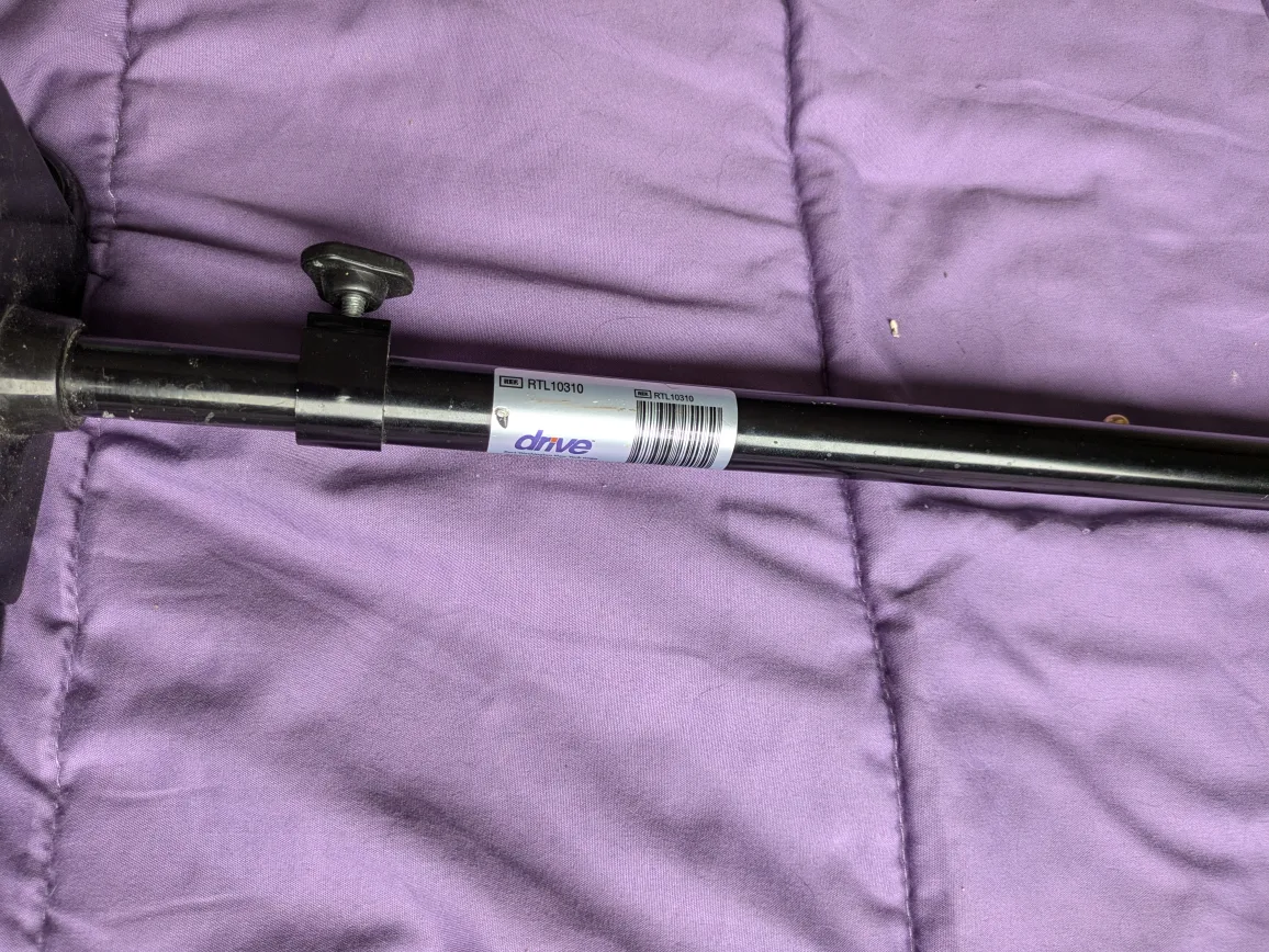 Drive Medical Adjustable Tripod Cane image indicator(2)