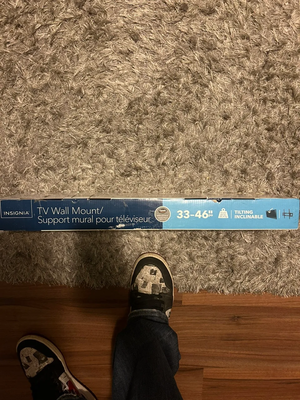 Insignia TV Wall Mount 33-46" image indicator(5)