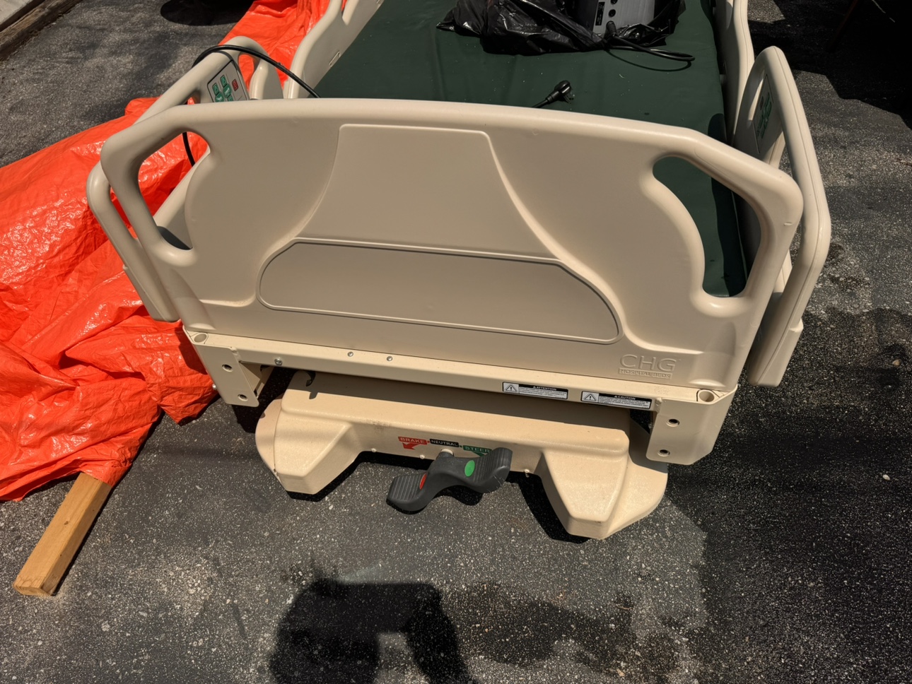 Hospital Bed - photo 2