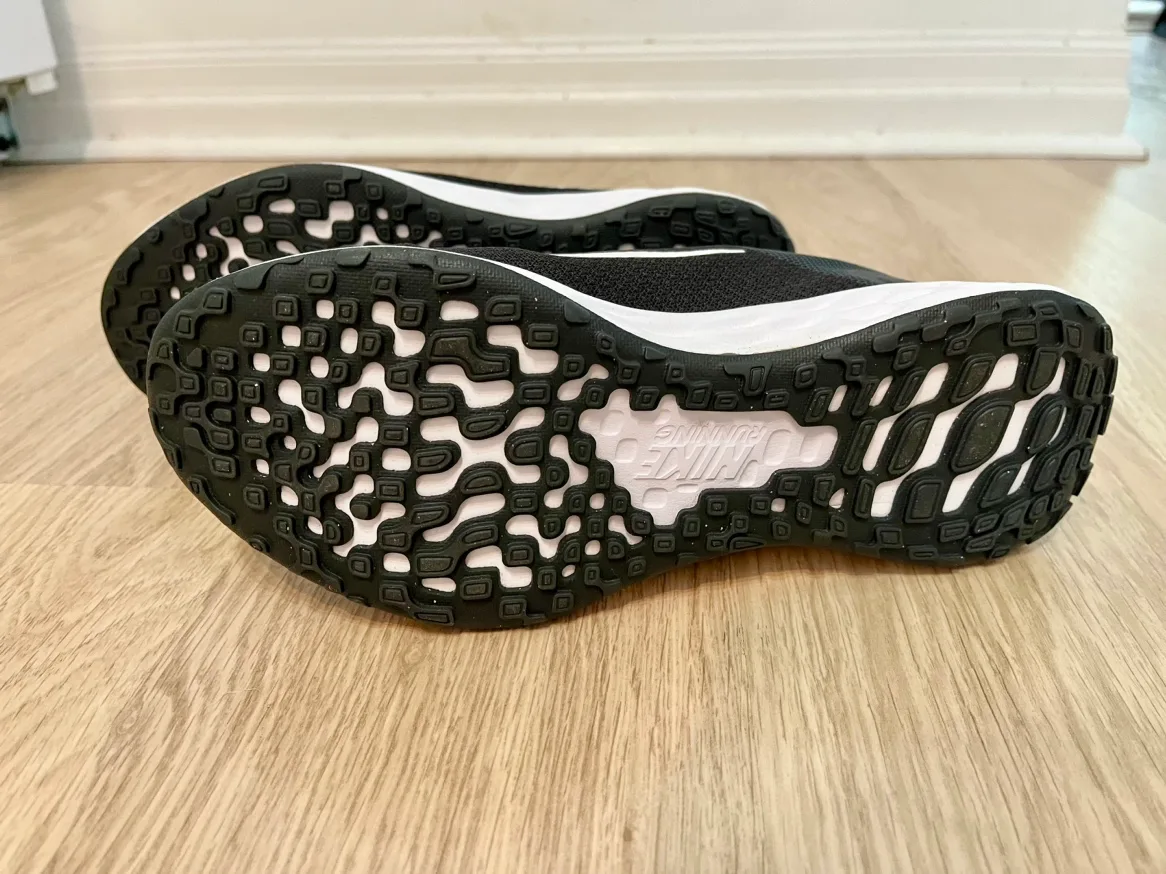 Nike revolution Running Shoes image indicator(2)
