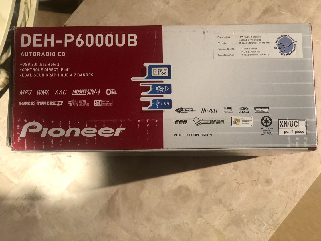 Pioneer DEH-P6000UB CD Receiver - photo 3