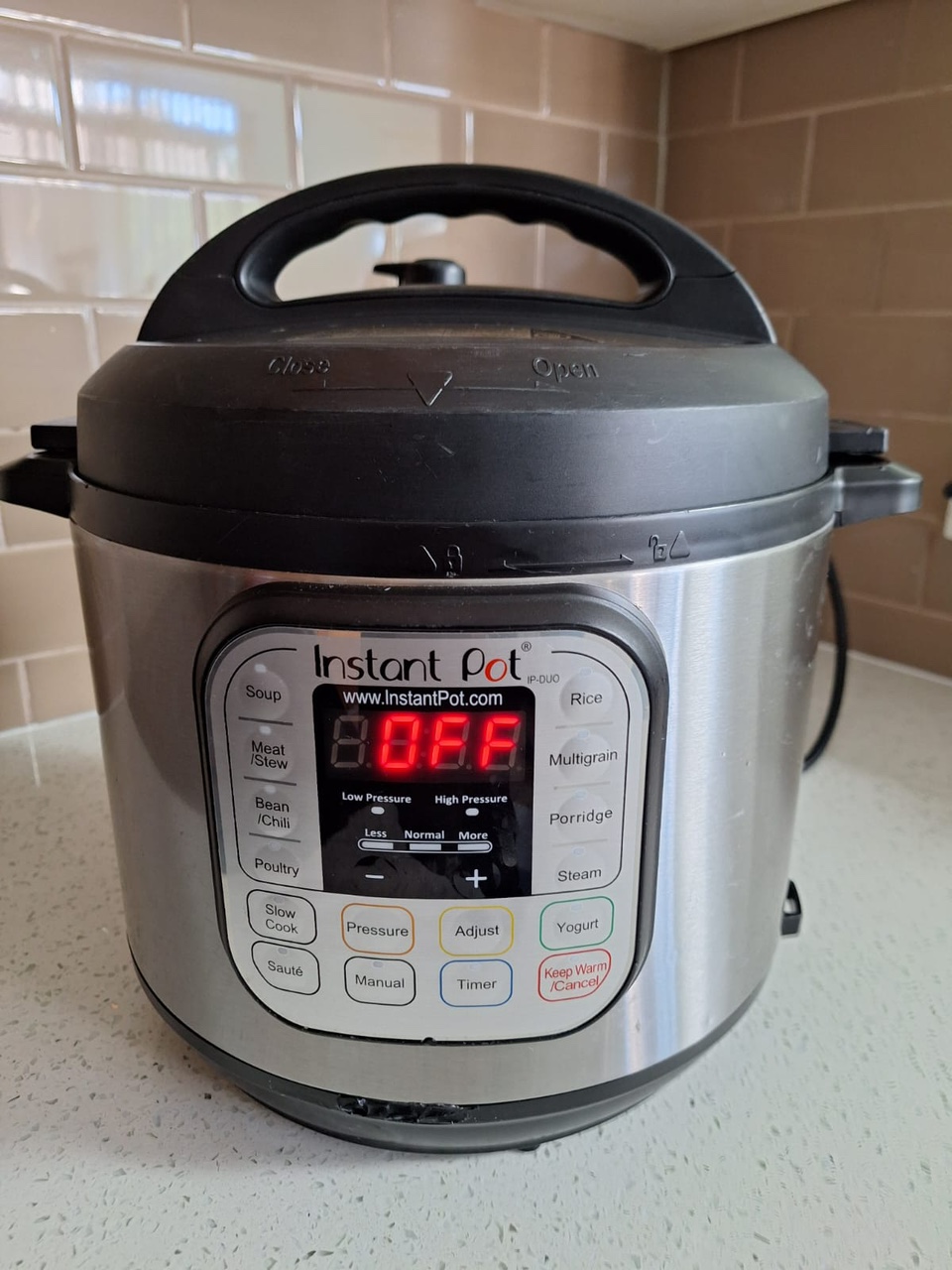 Instant Pot Electric Pressure Cooker