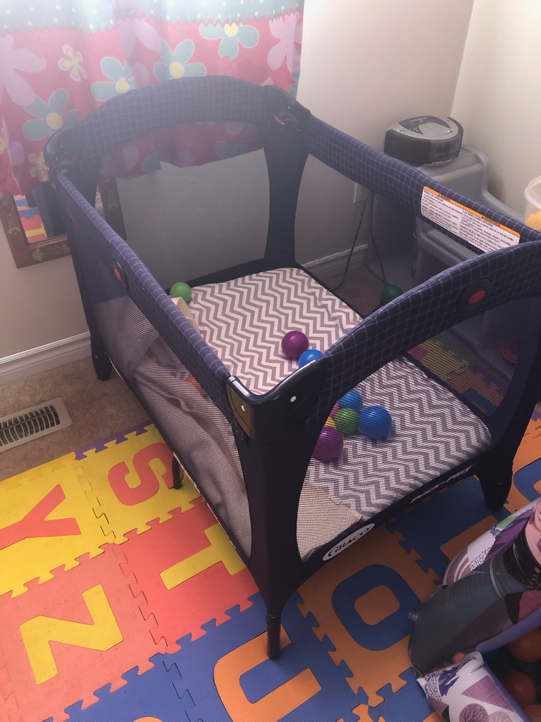 Graco Pack 'n Play Playard