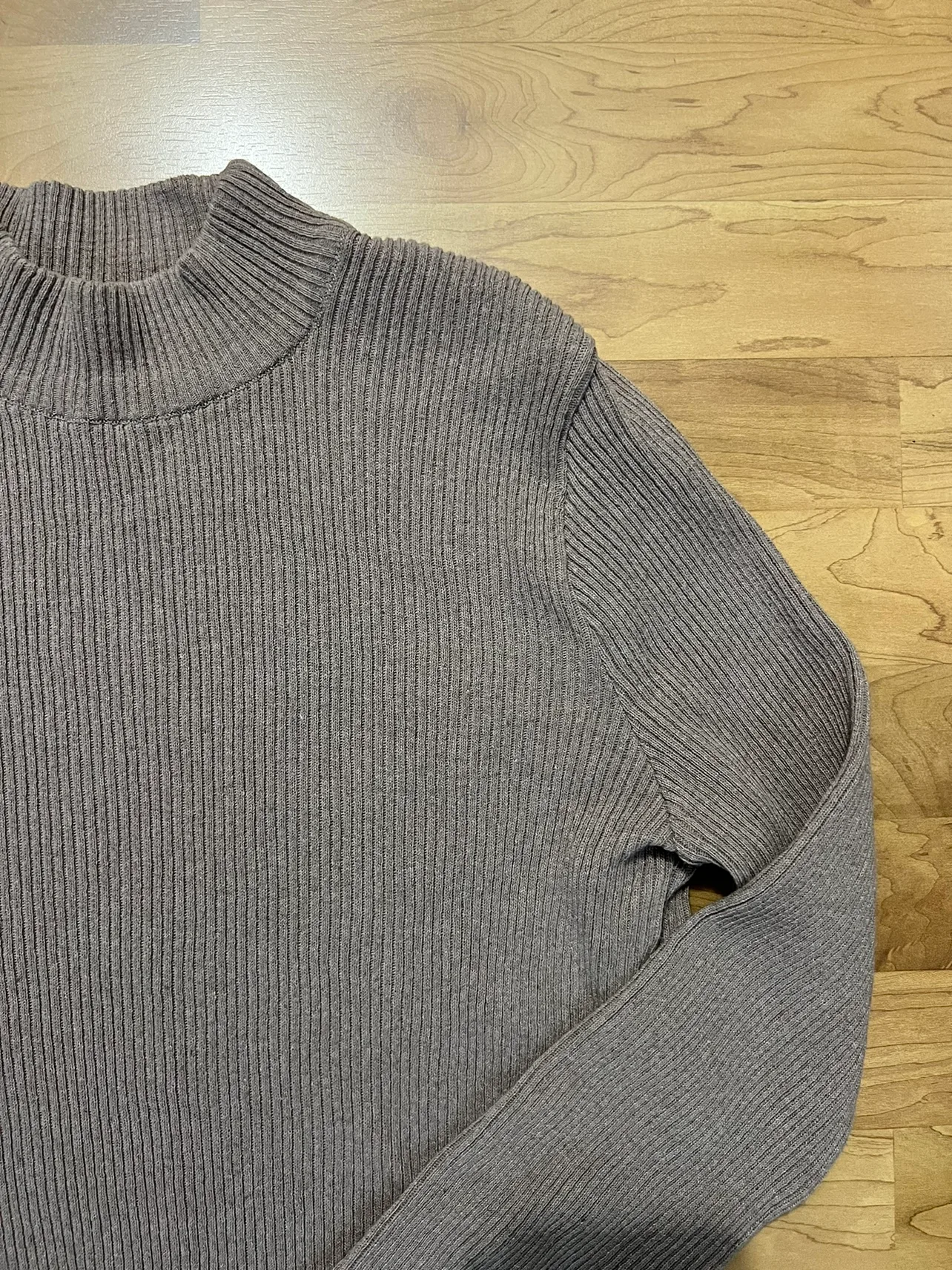 Knit turtle neck - size XL image indicator(2)