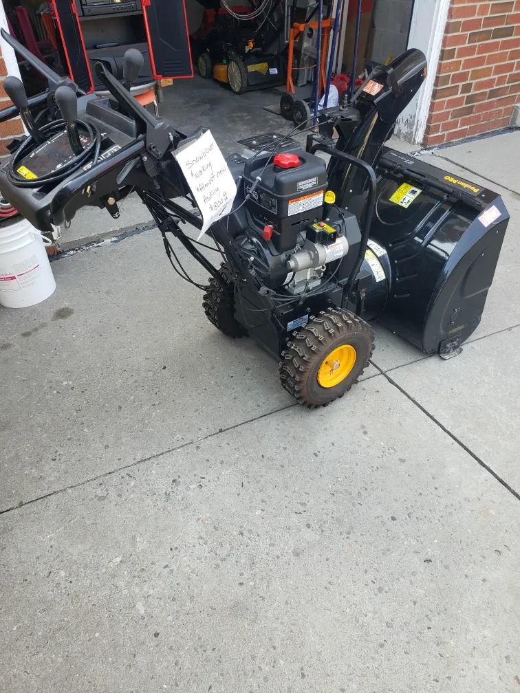 Poulan Pro 27 Snow Blower 305 CC Engine image indicator(4)