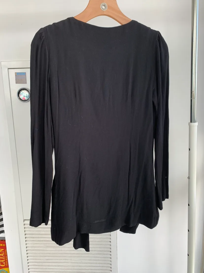 Urban Outfitters Relaxed Black Blazer image indicator(6)