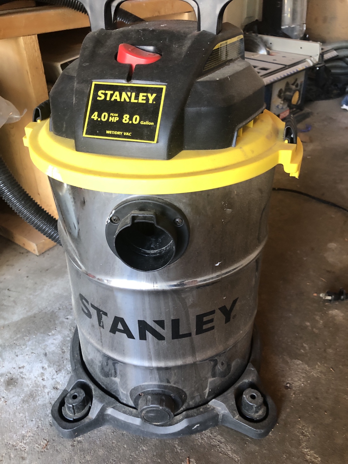Stanley 4.0 HP Wet/Dry Vacuum