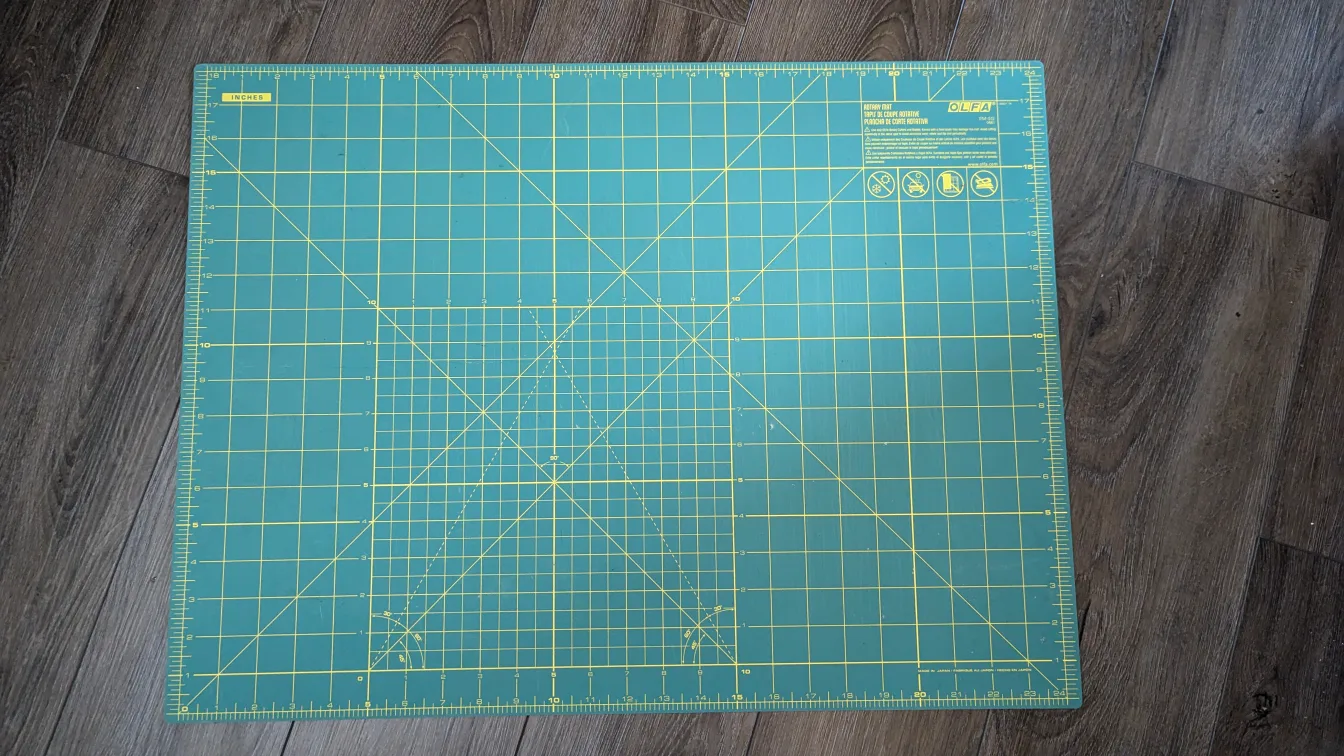 OLFA Rotary Cutting Mat thumbnail