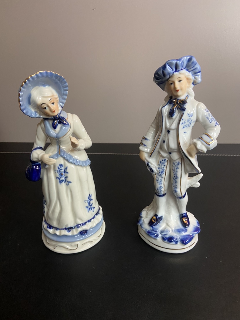 Vintage Porcelain Figurines - photo 4