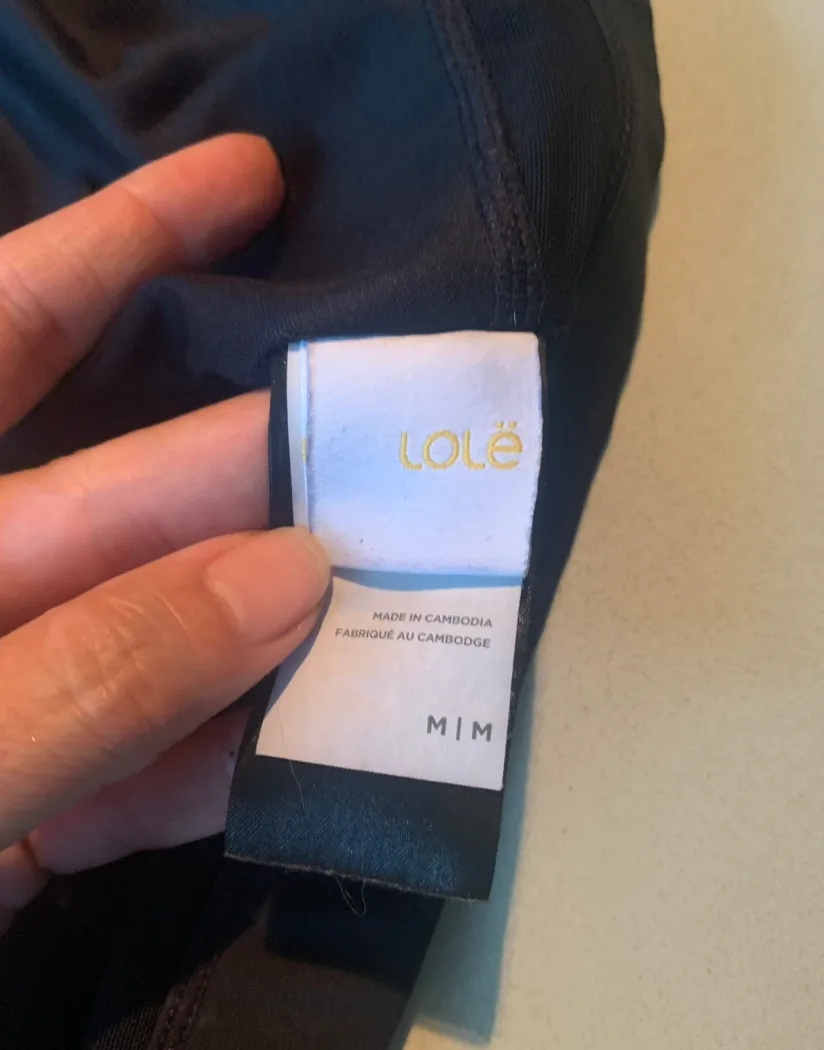 Lole Burst up sports bra with cross-back in black size M image indicator(5)